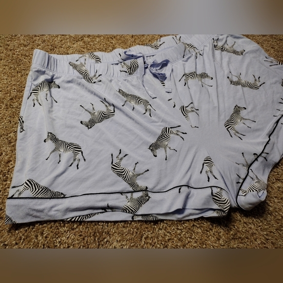 Modal Victorias Secret Short Pajama set NWOT - Picture 12 of 14